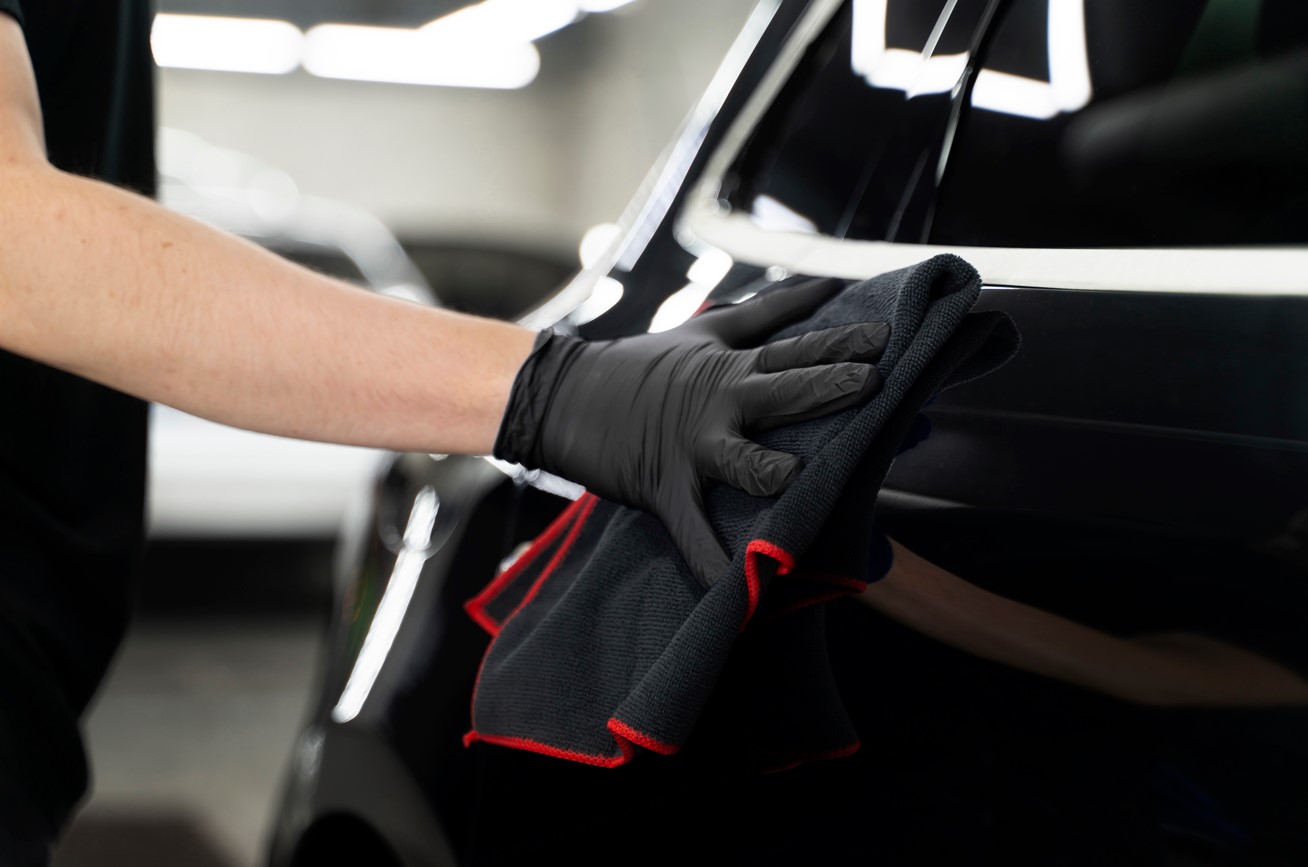 uploads/Car Washing Service and Detailing Service.jpg